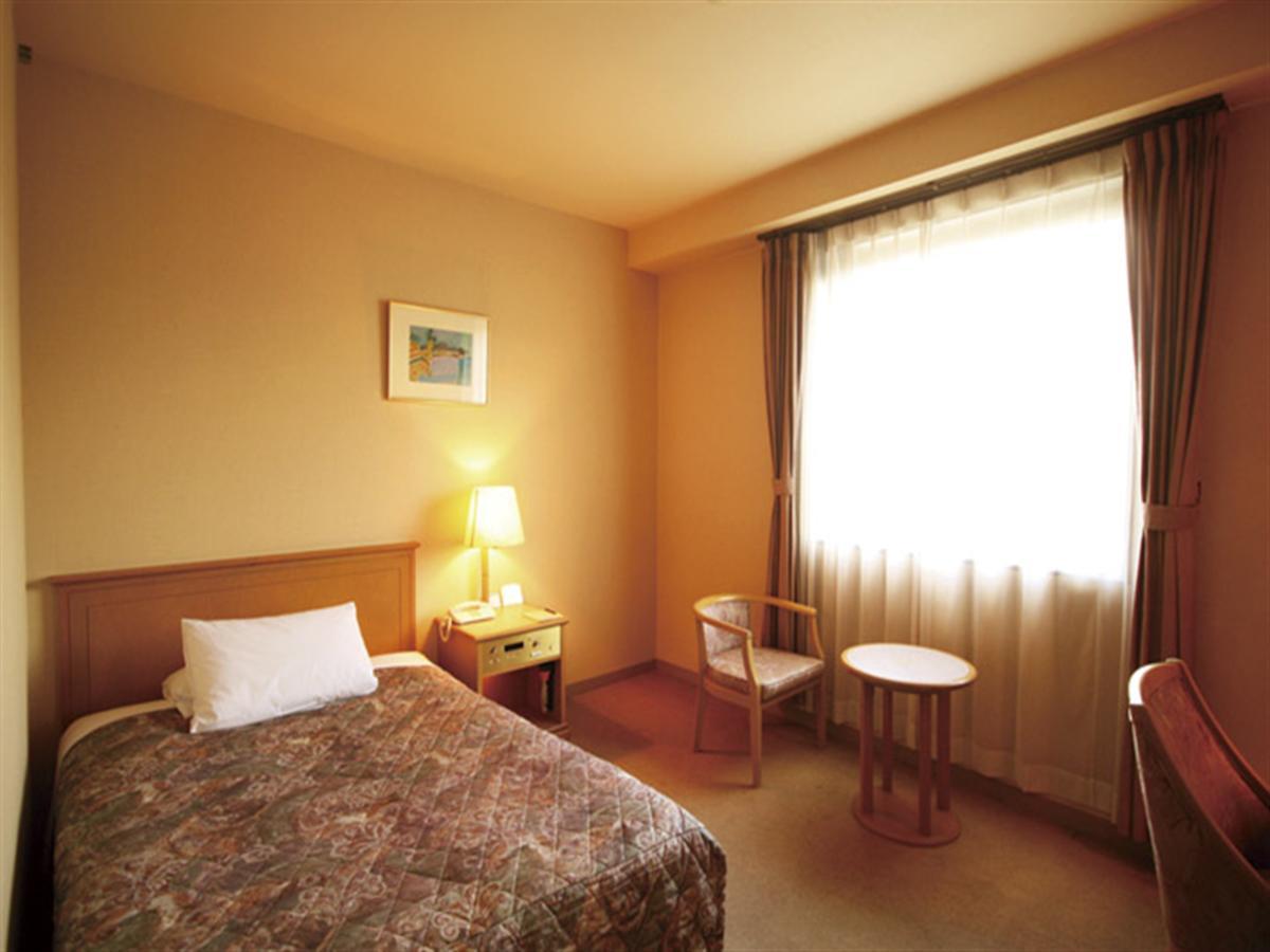 Fukuno Town Hotel A・Mieux Nanto Экстерьер фото