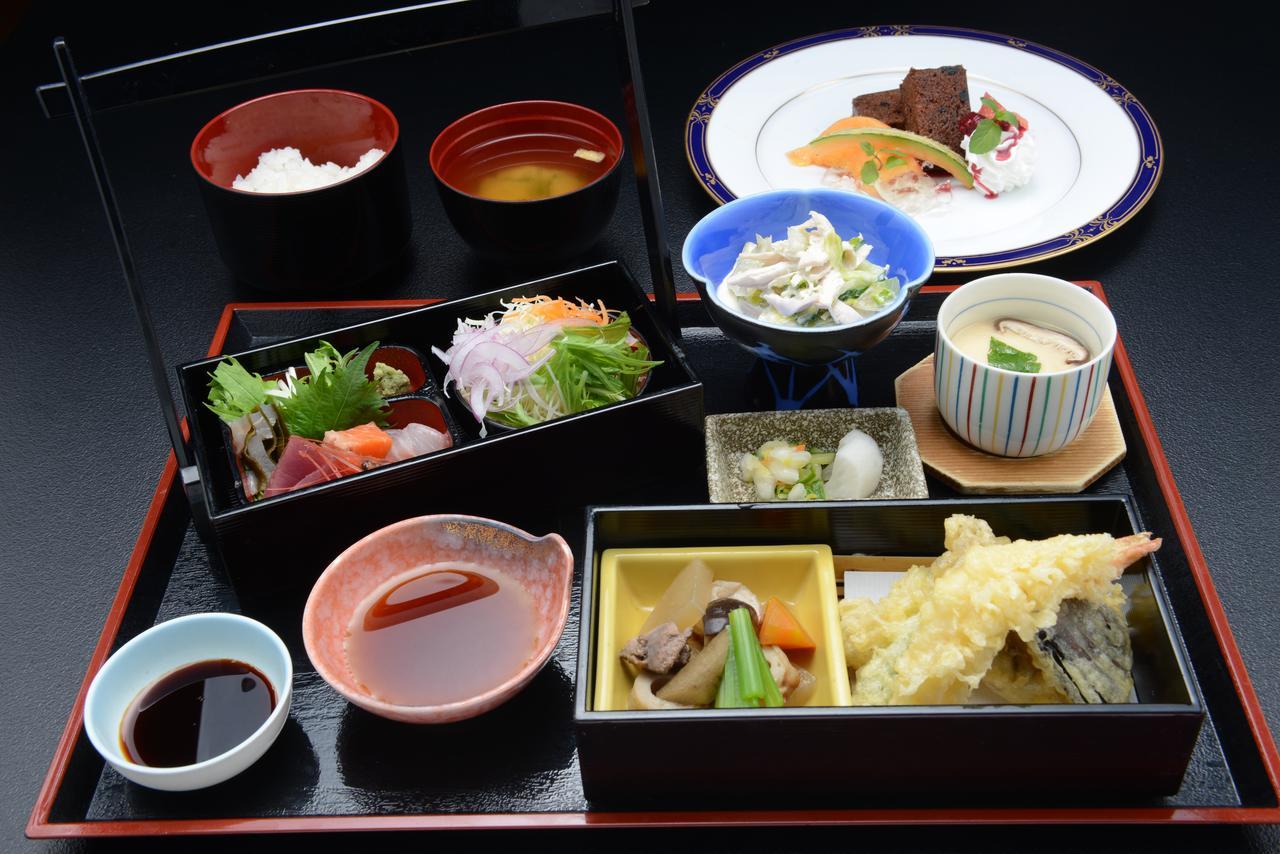 Fukuno Town Hotel A・Mieux Nanto Экстерьер фото