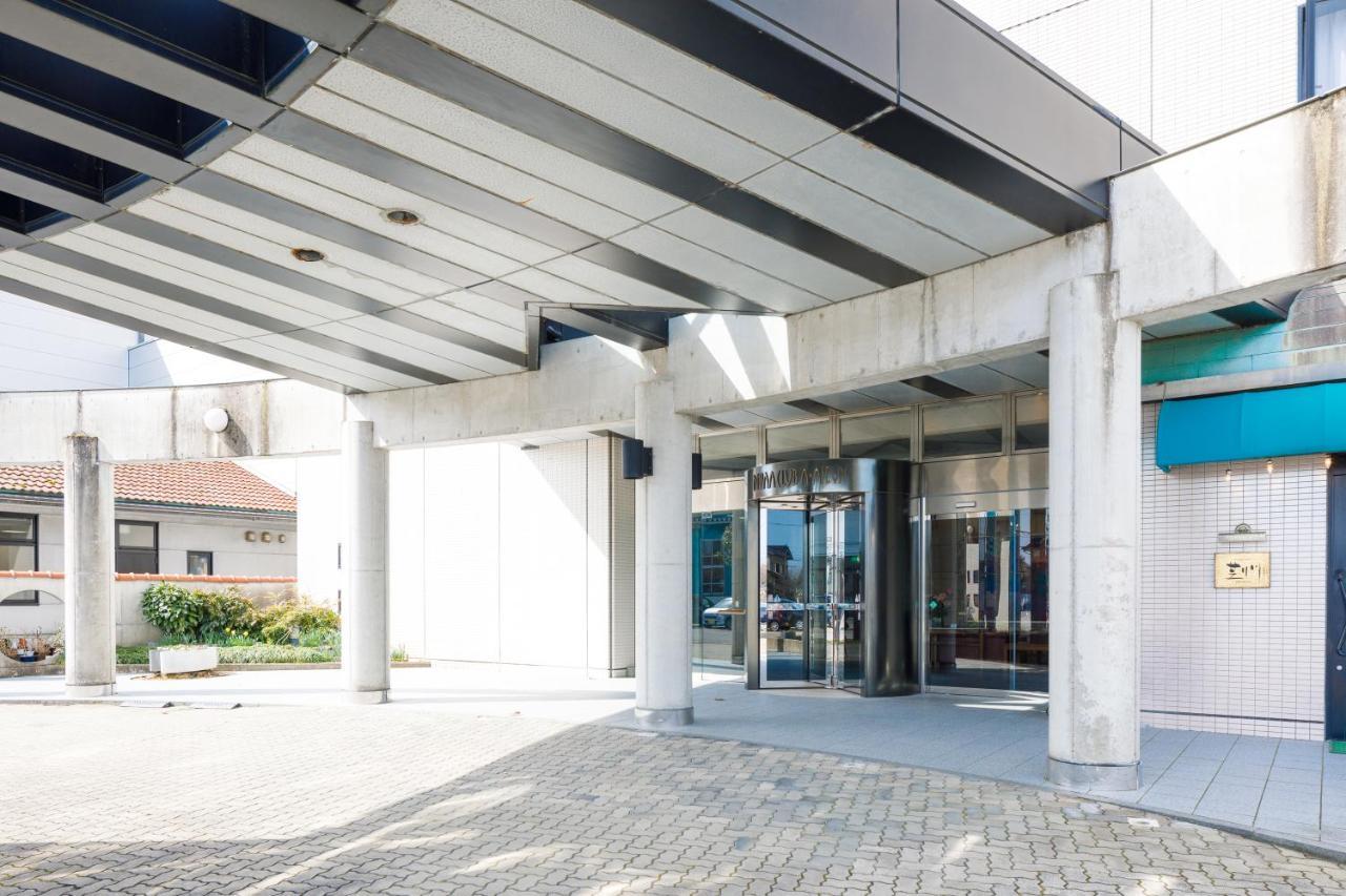 Fukuno Town Hotel A・Mieux Nanto Экстерьер фото